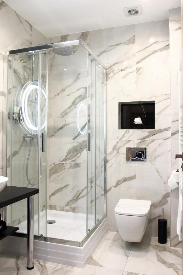 Typton Hotel&Spa Medzilaborce Екстер'єр фото